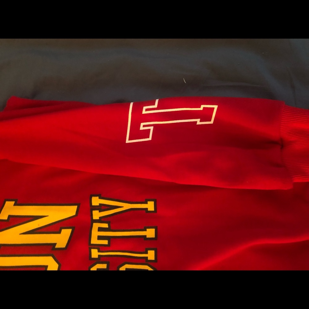 University Half And Half Color - image 4